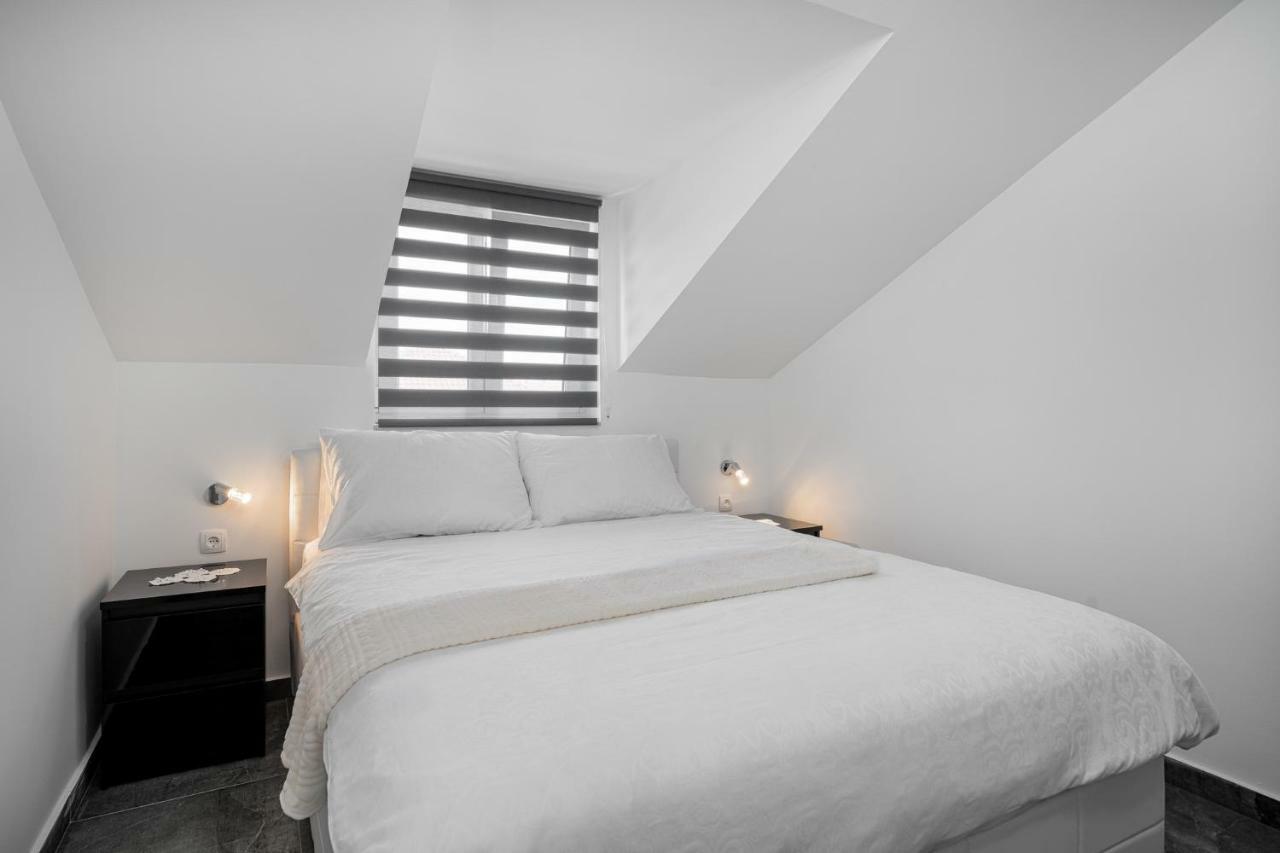 וודיצה Apartments Lipic מראה חיצוני תמונה